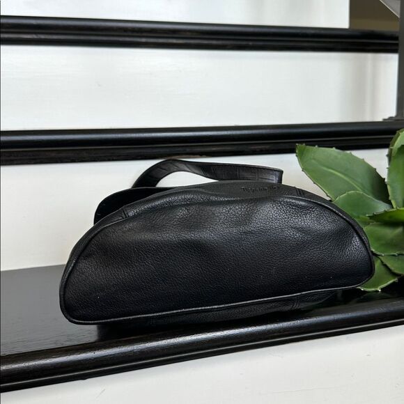 Tignanello Genuine Leather Shoulder Bag – Unique Croc-Embossed Flap Soft Lux - Picture 8 of 12